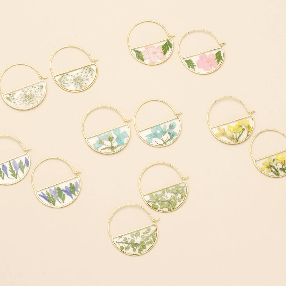 Pressed Flower Hoop Earring - Yellow Baby's Breath/Gold