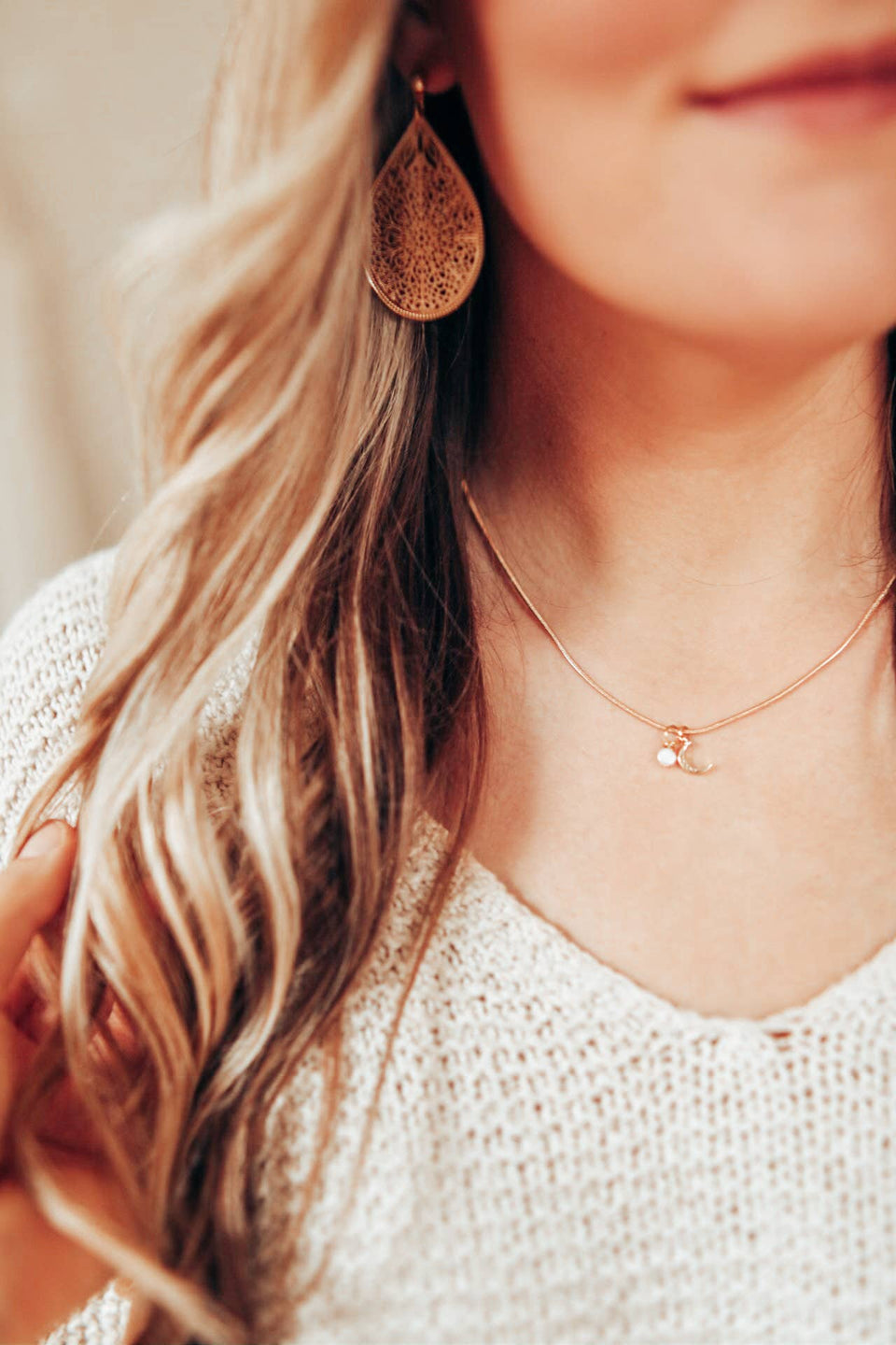 Hepburn Pearl Pendant with Cross Necklace : Cross